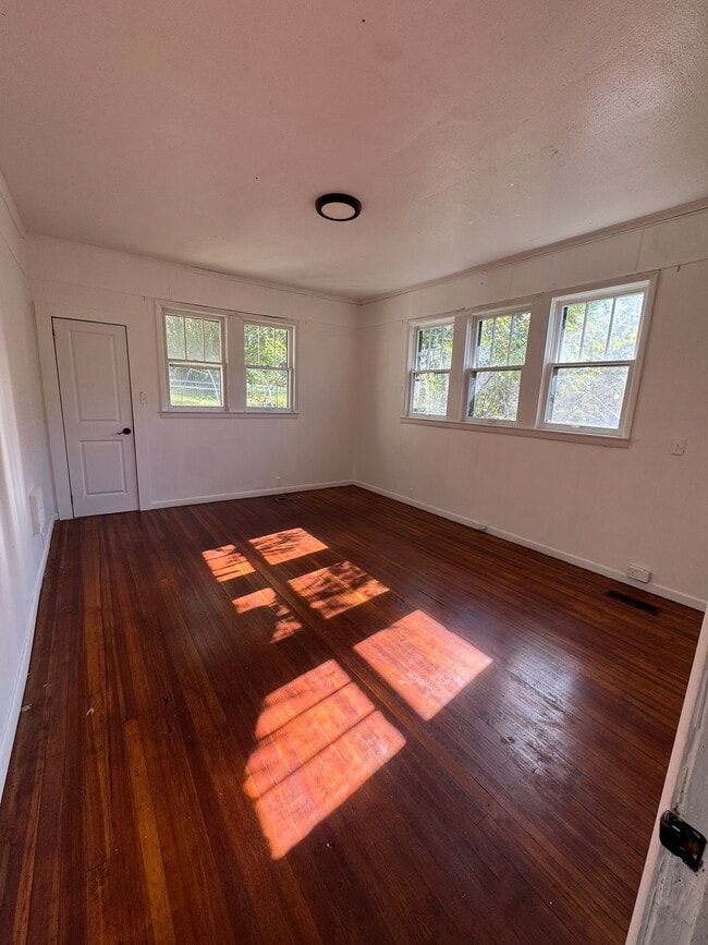 Photo - 7123 3rd Ave S