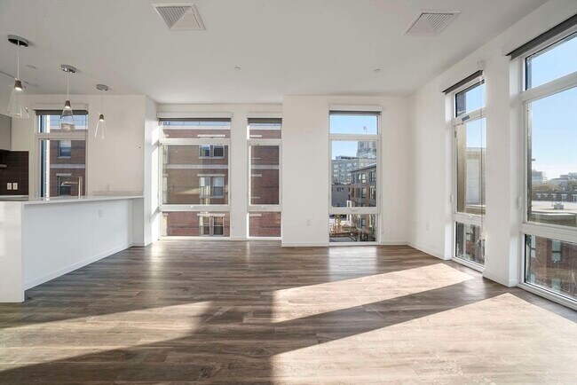 Photo - 839 Beacon St Unit 506