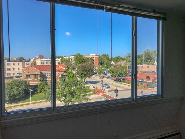 Corner Bedroom View (North) - Sheridan Apartments