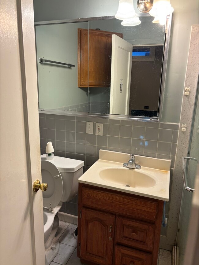 Photo - 1987 31st Ave