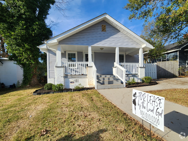 Building Photo - 216 McGarity St Rental