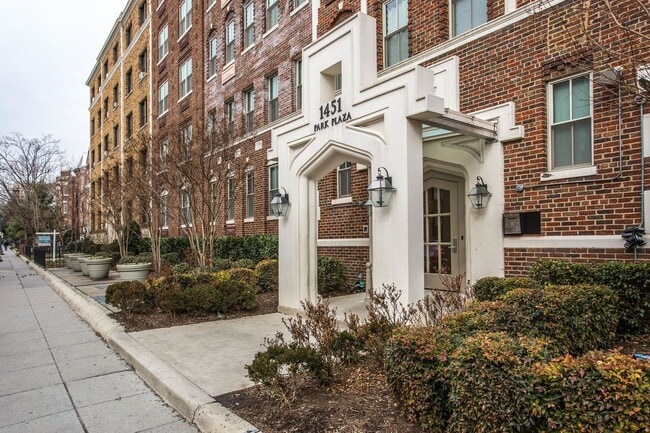 Photo - Bright Two-Bedroom in Columbia Heights Unidad 501