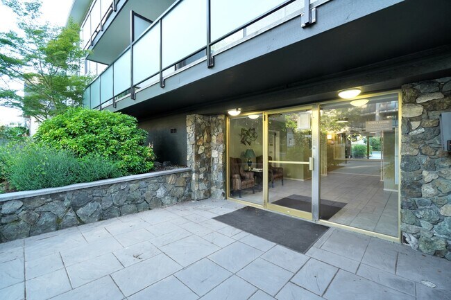 Photo - Stadacona Apartments