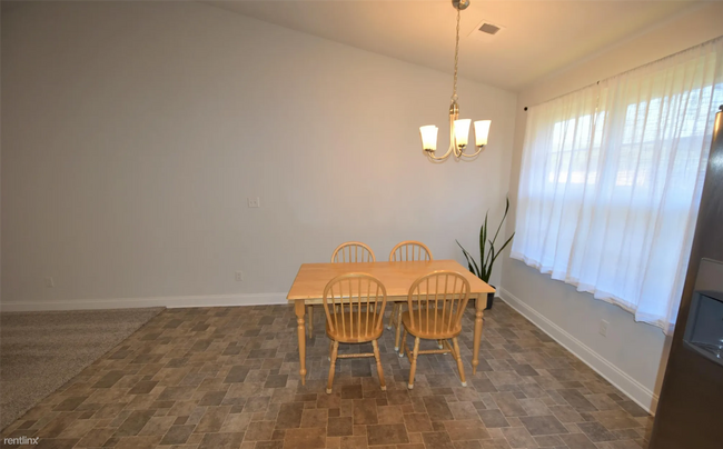 Photo - 3 br, 2 bath House - 7911 Allen Glen Lane