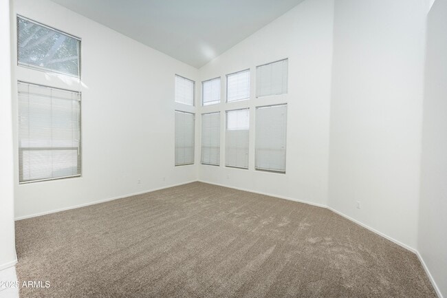 Photo - 3844 E Kings Ave