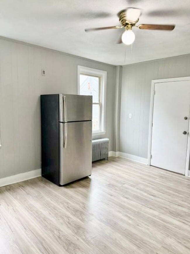 457 Admiral St Unit 2 (First Floor)