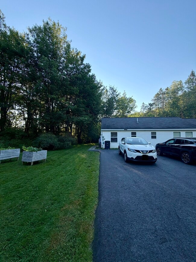 Photo - 143 Turkey Ln Unit A