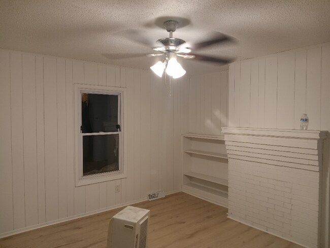 Photo - 125 Concord St