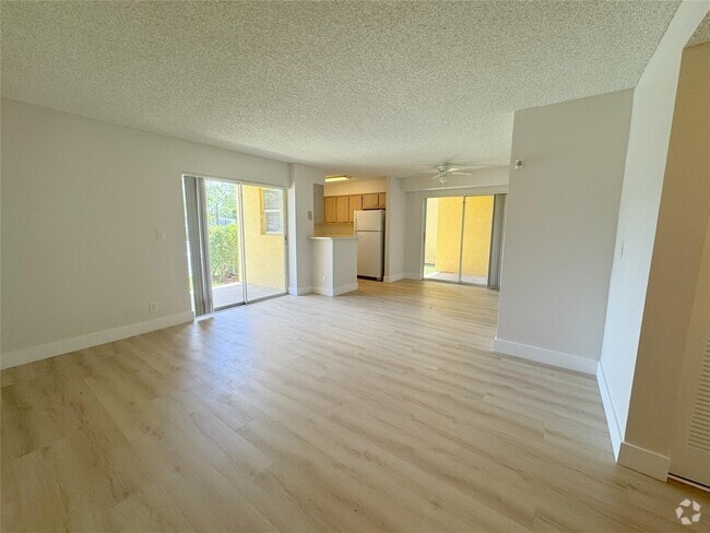 Building Photo - 7680 Westwood Dr Unit 808 Rental