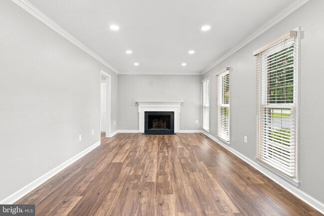 Photo - 11414 Bronzedale Dr