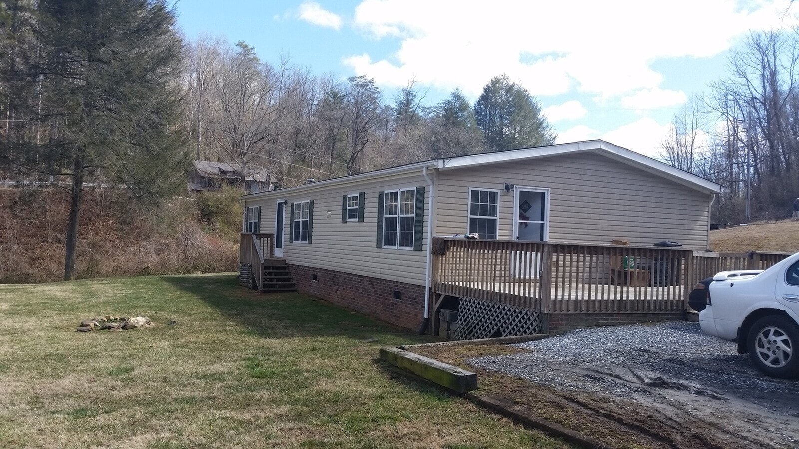 Easy Walking Distance To WCU Campus-All In... - Easy Walking Distance To WCU Campus-All In... House