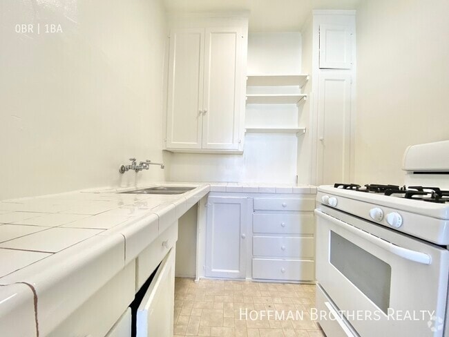 Building Photo - 836 Sanborn Ave Unit 101A Rental