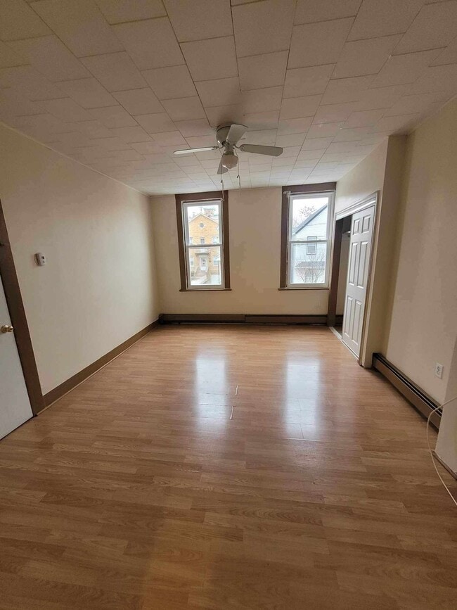 master bedroom - faces front of house - 406 N 2nd St Apartments Unit 2