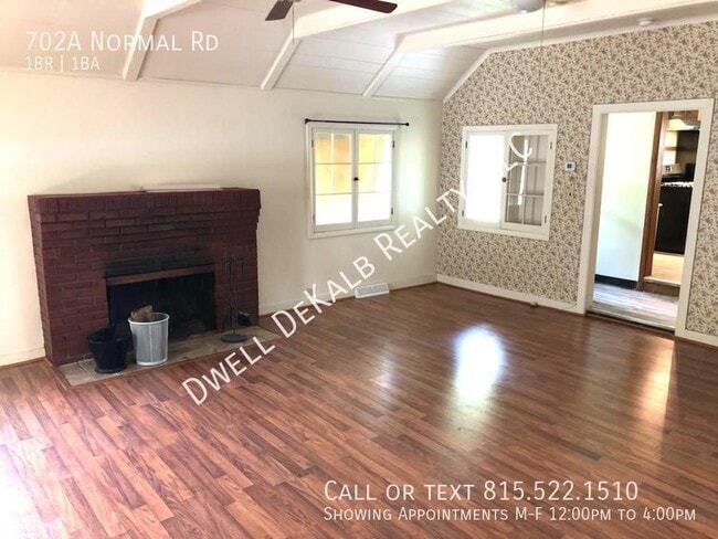 Photo - 702 Normal Rd