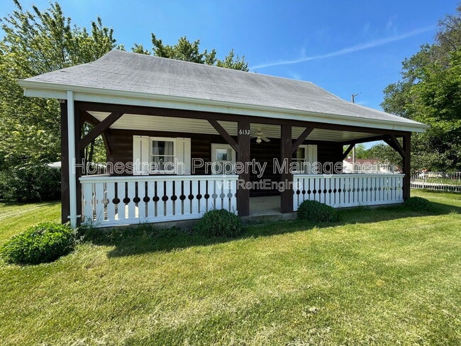 Photo - 6132 IL-162 House