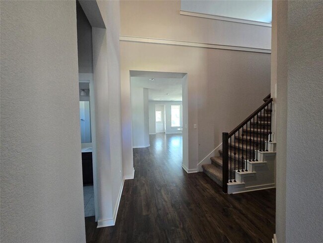 Photo - 125 High Plains Dr House