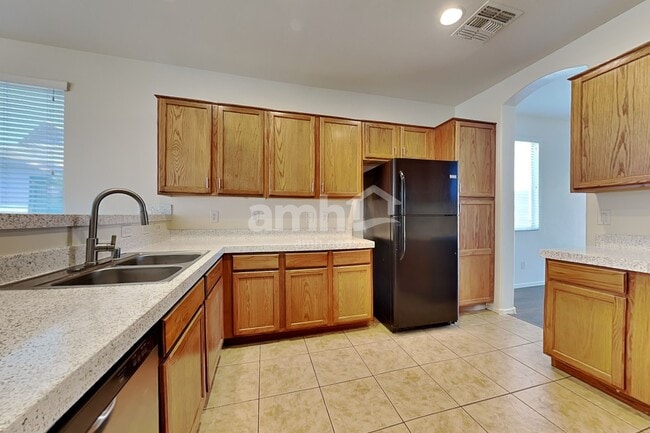 Photo - 7225 S 73rd Dr
