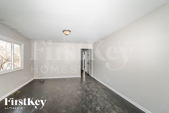 Photo - 2531 Boulevard Pl
