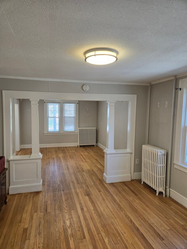 Photo - 1110 6th Ave