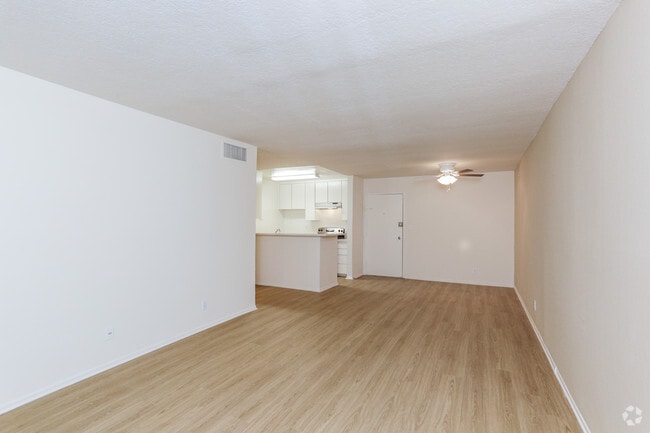 1HAB, 1BA - 725 ft² - n.º 164 - Pacific Pointe Apartments