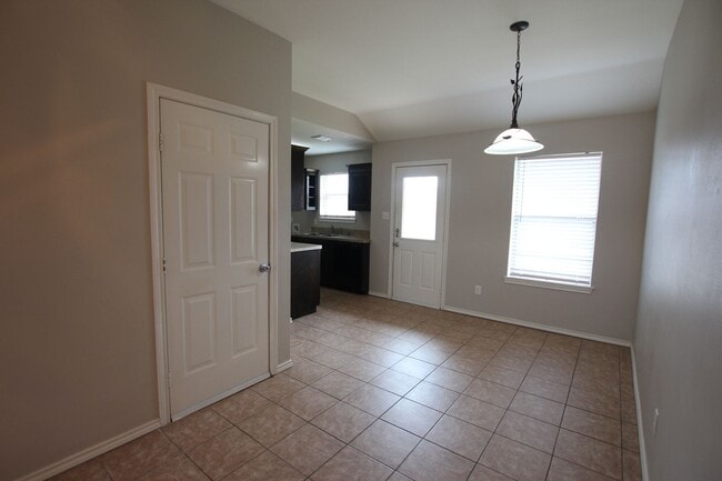 Photo - 16922 Loring Ln Unit 16922 Loring Ln