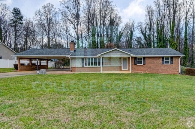 Building Photo - 695 YELLOWSTON LANE  AVAILABLE 6/1/2025  F... Rental