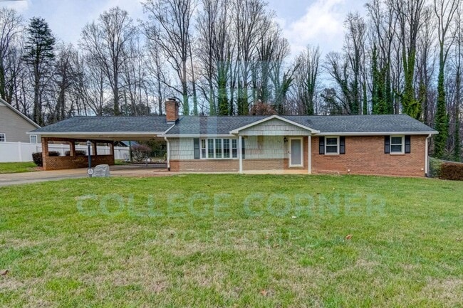 Building Photo - 695 YELLOWSTON LANE AVAILABLE 6/1/2025 F... Rental