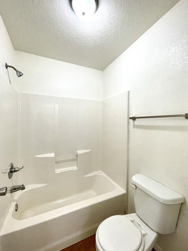 Photo - 473766 E 1117 Rd