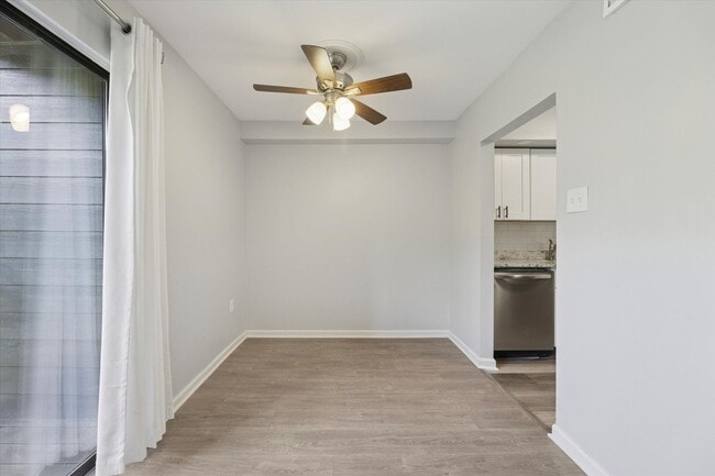 Photo - Available Immediately – Renovated 2B/1.5B ...
