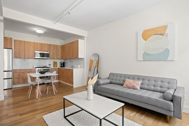 517 W 45th St Unit SI ID1224964P