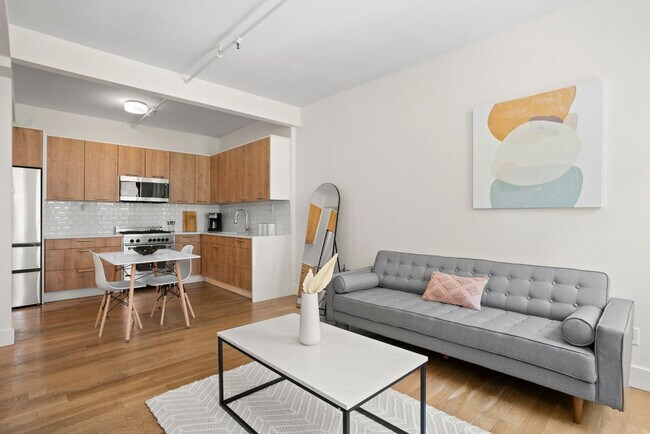 Photo - 517 W 45th St Unit SI ID1224964P
