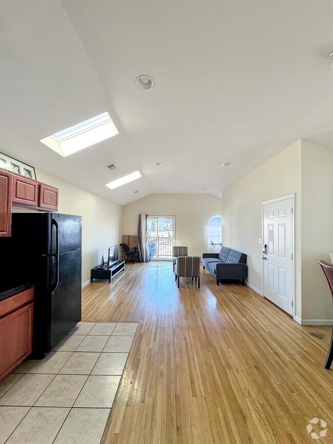 Building Photo - 117 Carteret Ave Unit 3 Rental
