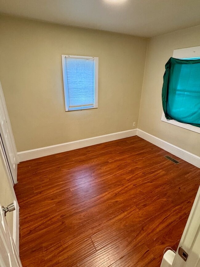 Photo - Updated 3BR Home w/ Huge Storage Basement – Prime Portland Location!