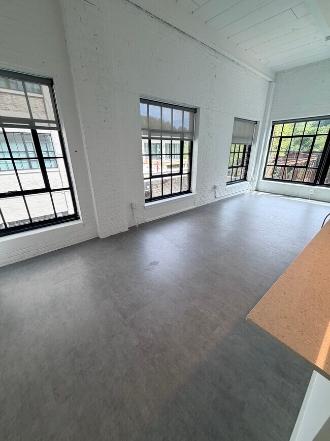 Ellicott Mill Apartments