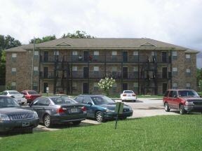 The Oaks Apartments - The Oaks Apartments