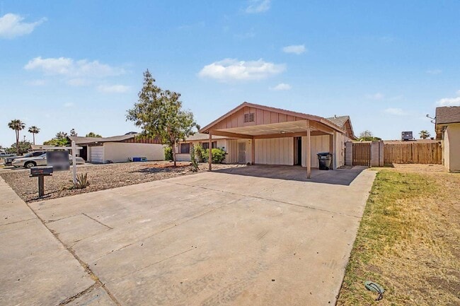Photo - 12446 N 36th Dr