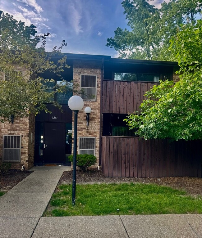 3265 Mayfield Rd