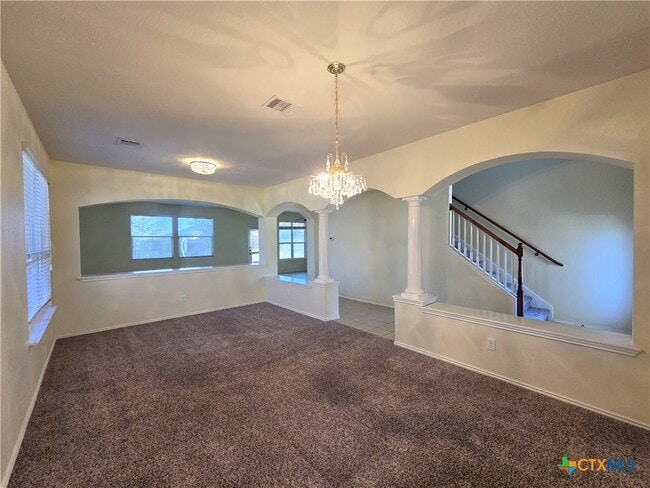 Photo - 5000 Willamette Ln