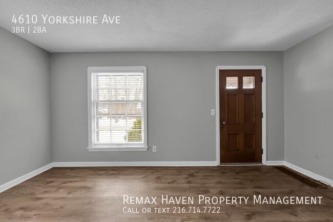 Photo - 4610 Yorkshire Ave