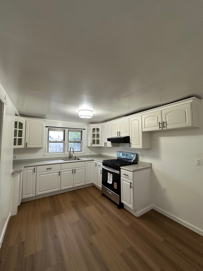 Photo - 810 17th St Unit Apt.1