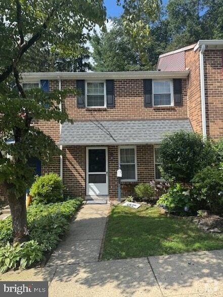 Building Photo - 83 Constitution Ave Rental