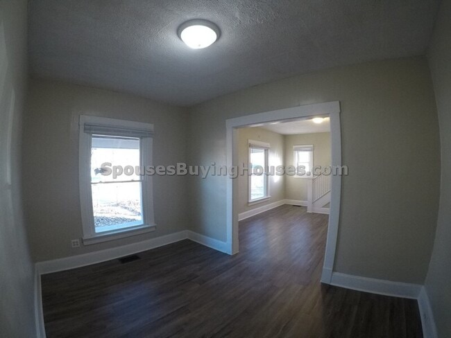 Photo - 3122 Ralston Ave