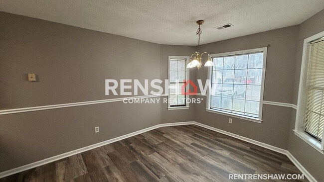 Photo - 2112 Pillsbury Pl