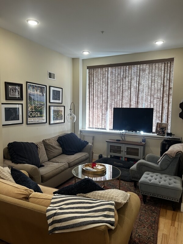 Photo - 1624 S Broad St