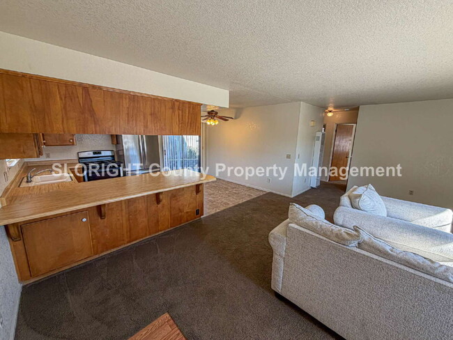 Photo - AVAILABLE MARCH - Charming Home with Private Yard in Atascadero - 2 Bed / 1 Bath Unit B