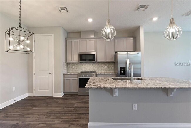 Photo - 7055 Carrickbend Ln