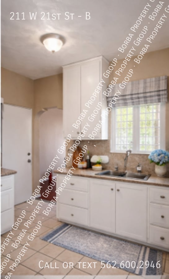 Photo - 211 W 21st St Unit B