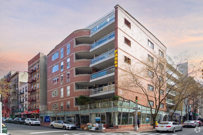 Photo - 123-129 Baxter St