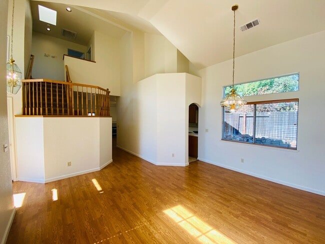 Photo - Laguna Home on Quiet Cul-De-Sac