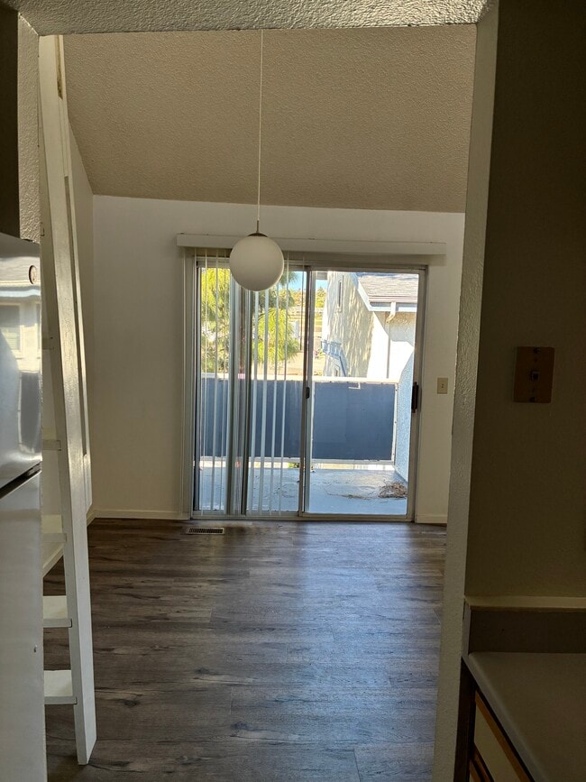 Dining area of Living Room / Balcony - 1025 Southwood Dr Unit Southwood